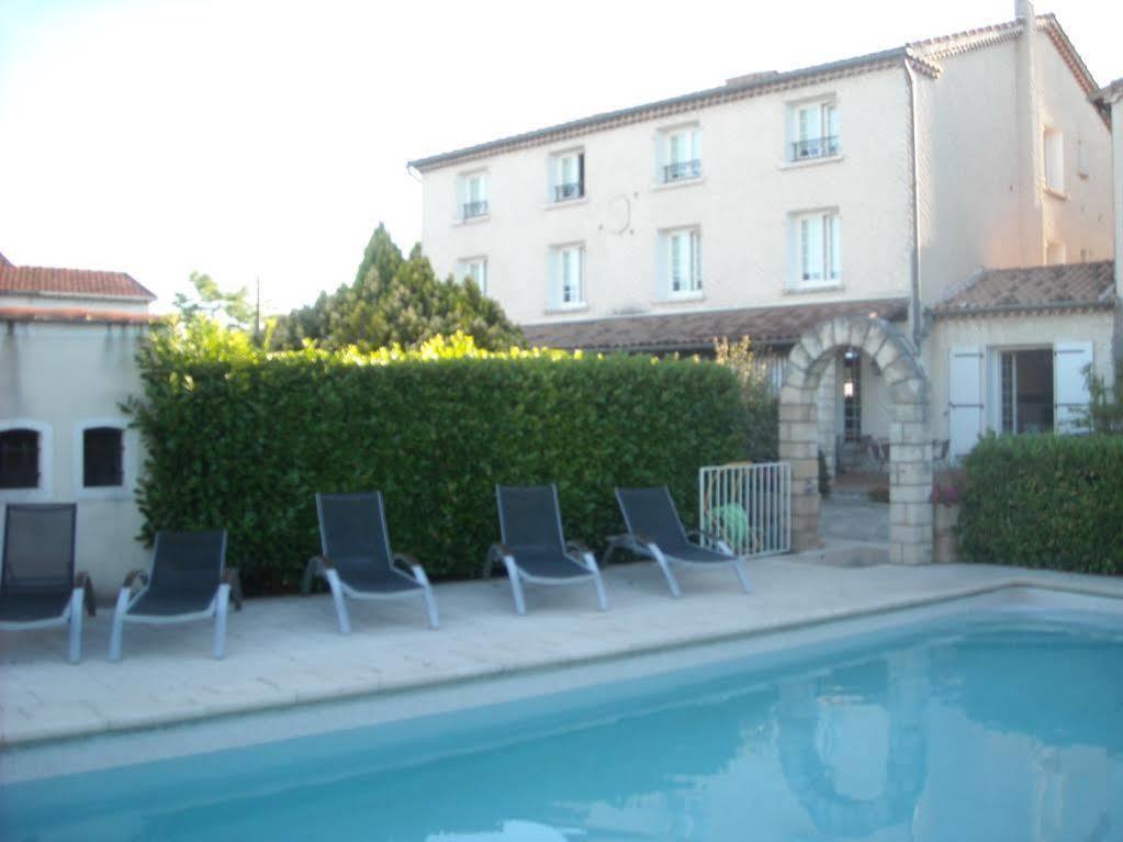 Hotel Ecusson Saint-Hilaire-de-Brethmas 외부 사진